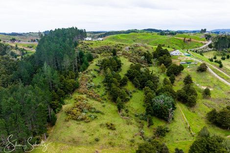 Photo of property in 623 Bickerstaffe Road, Maungaturoto, 0587