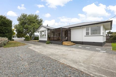 Photo of property in 47 Emlyn Place, Avondale, Christchurch, 8061
