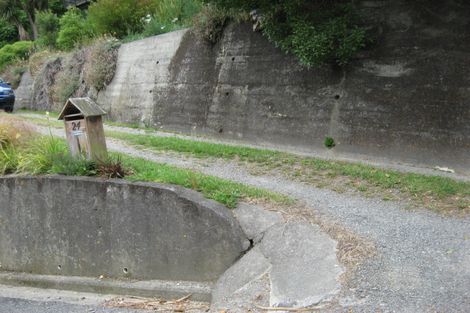 Photo of property in 24 Days Road, Lyttelton, 8082