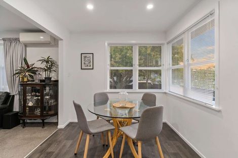 Photo of property in 47 Megan Avenue, Pakuranga Heights, Auckland, 2010