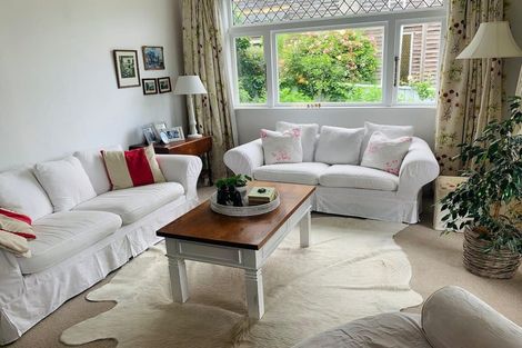 Photo of property in 4a Whitianga View, Paremata, Porirua, 5024