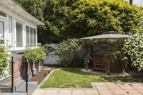 Photo of property in 1/96 Jeffreys Road, Fendalton, Christchurch, 8052