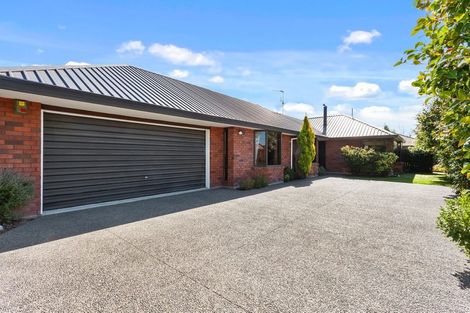 Photo of property in 93 Waratah Street, Avondale, Christchurch, 8061