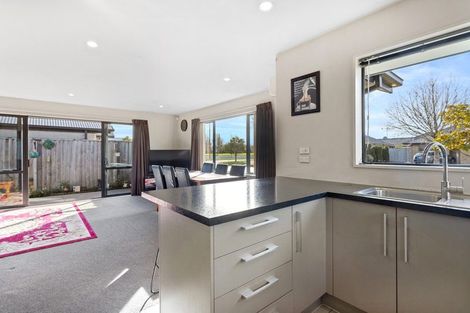 Photo of property in 4 Charente Way, Yaldhurst, Christchurch, 8042