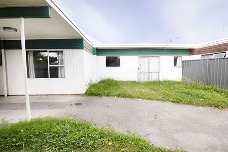 Photo of property in 2/50 Leicester Avenue, Tamatea, Napier, 4112