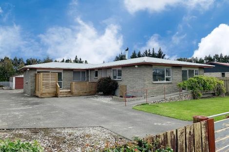 Photo of property in 35 Dejoux Road, Winton, 9720