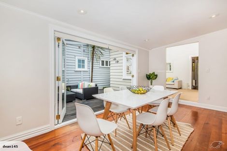 Photo of property in 28 Cardwell Street, Onehunga, Auckland, 1061