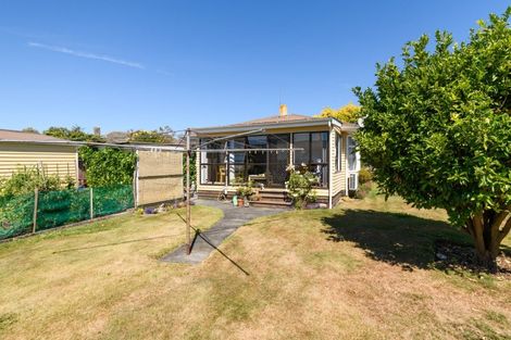 Photo of property in 11 London Terrace, Awapuni, Palmerston North, 4412