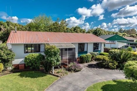 Photo of property in 16 Sequoia Place, Pukete, Hamilton, 3200