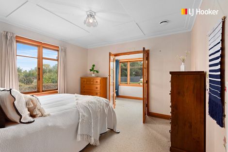 Photo of property in 3 Cargill Street, Milton, 9220