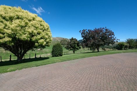 Photo of property in 69 Hitiri Road, Kinloch, Taupo, 3377