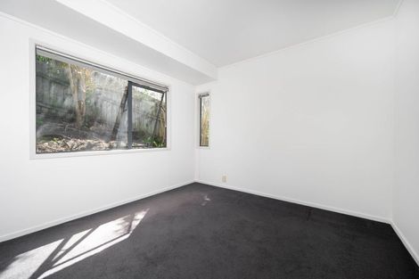 Photo of property in 3/52 Agincourt Street, Glenfield, Auckland, 0629