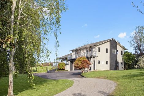 Photo of property in 42 Arana Drive, Karaka, Drury, 2578