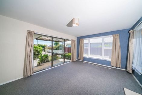 Photo of property in 17 Whitehall Street, Mairehau, Christchurch, 8013