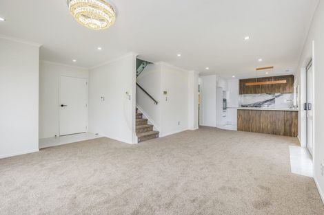 Photo of property in 39 Sunnyside Crescent, Papatoetoe, Auckland, 2025