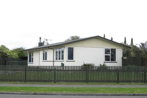 Photo of property in 12 Allen Berry Avenue, Pirimai, Napier, 4112