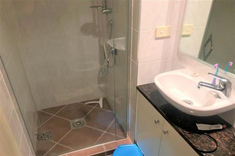 Photo of property in 251a Hill Road, The Gardens, Auckland, 2105