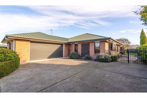 Photo of property in 9 Stopforth Street, Woodend, 7610