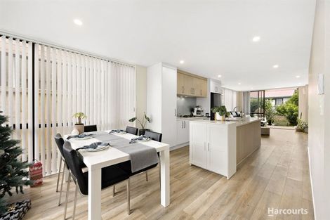 Photo of property in 68 Seafarer Crescent, Stanmore Bay, Whangaparaoa, 0932