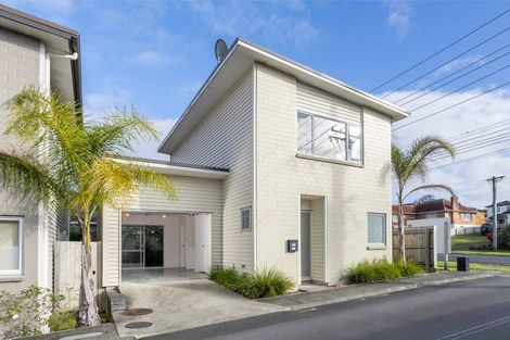 Photo of property in 34a Arawa Street, New Lynn, Auckland, 0600