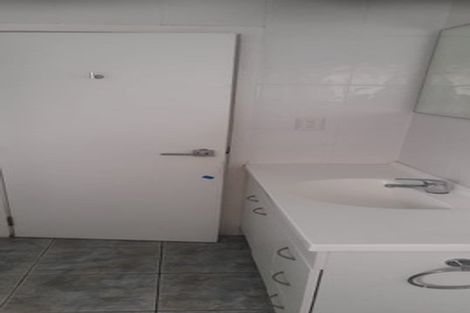 Photo of property in 99 Coronation Road, Hillcrest, Auckland, 0627