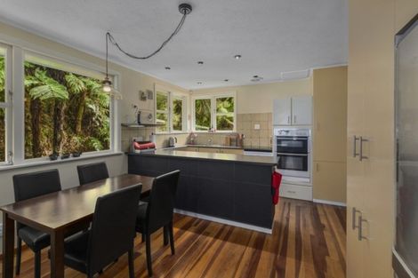 Photo of property in 59 Bird Grove, Stokes Valley, Lower Hutt, 5019