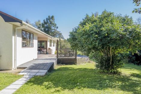 Photo of property in 531 Kawiu Road, Levin, 5572