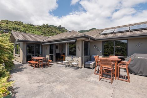 Photo of property in 3 Springlea Heights, Atawhai, Nelson, 7010