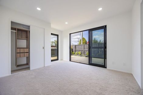 Photo of property in 1a Edward Avenue, Orewa, 0931