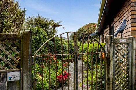 Photo of property in 33 Mccarthy Street, Hawera, 4610