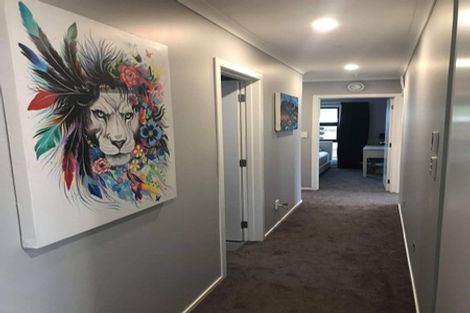 Photo of property in 9a Belvedere Crescent, Takaro, Palmerston North, 4412