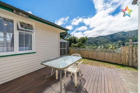 Photo of property in 43 August Street, Stokes Valley, Lower Hutt, 5019