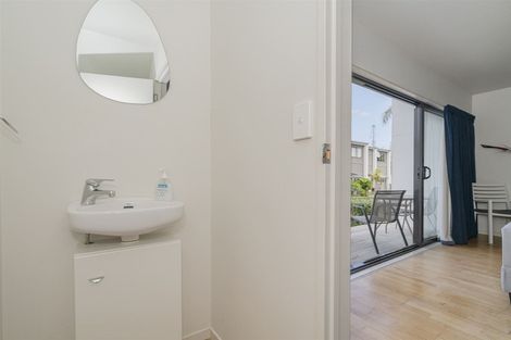 Photo of property in 27/1 Centennial Drive, Whitianga, 3510