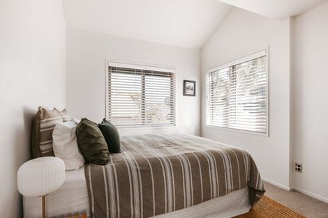 Photo of property in 79a Oceanview Road, Mount Maunganui, 3116