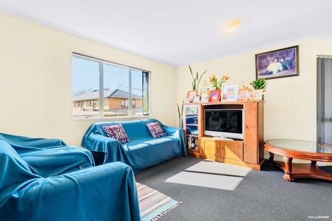 Photo of property in 15 Josie Lane, Manurewa, Auckland, 2102