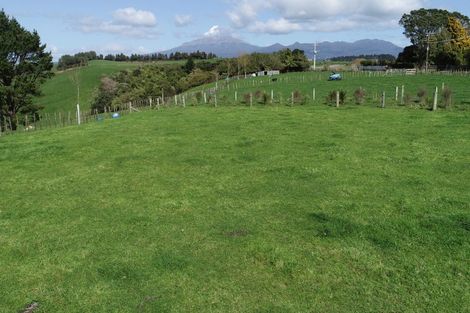 Photo of property in 827 Egmont Road, Hillsborough, 4372