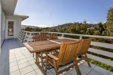 Photo of property in 4 Taupo Crescent, Plimmerton, Porirua, 5026