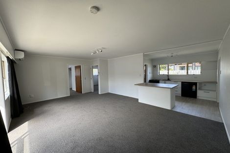 Photo of property in 1/13 Royal Arch Place, Rosehill, Papakura, 2113