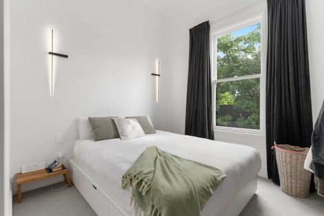 Photo of property in 250 Main Street, Greytown, 5712