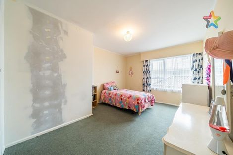 Photo of property in 16 Tanekaha Street, Stokes Valley, Lower Hutt, 5019
