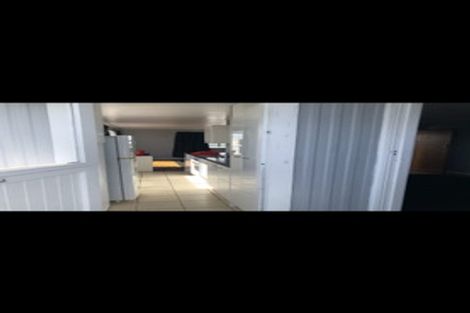 Photo of property in 2/65 Cliff View Drive, Green Bay, Auckland, 0604