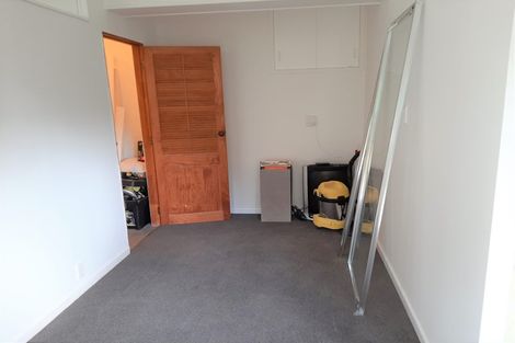 Photo of property in 142 The Ridgeway, Mornington, Wellington, 6021