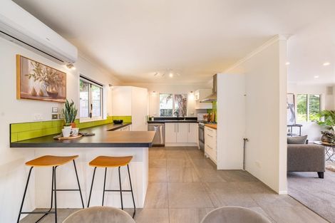 Photo of property in 22 Bridge Road, Birchville, Upper Hutt, 5018