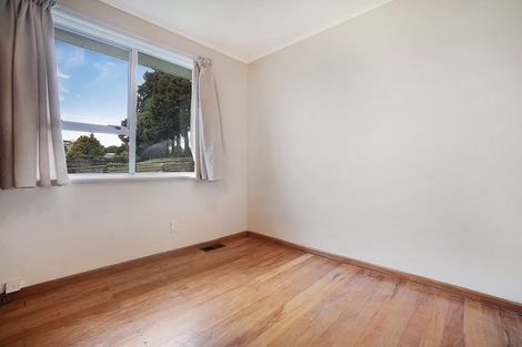 Photo of property in 14 Freyberg Place, Howick, Auckland, 2014