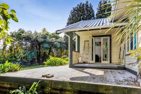 Photo of property in 150 Ackworth Road, Lepperton, New Plymouth, 4373