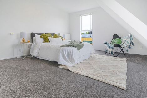 Photo of property in 2/106 Barrington Street, Somerfield, Christchurch, 8024