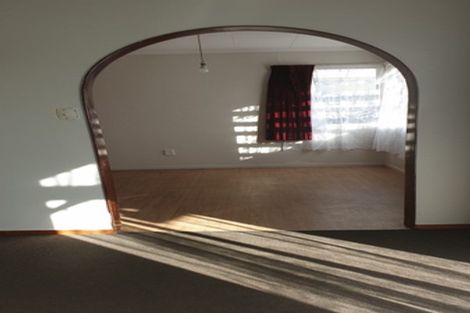 Photo of property in 121a Russell Road, Manurewa, Auckland, 2102