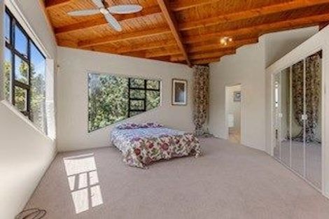 Photo of property in 68 Pah Road, Cockle Bay, Auckland, 2014