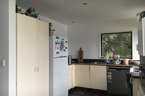 Photo of property in 17b Wynyard Crescent, Fernhill, Queenstown, 9300