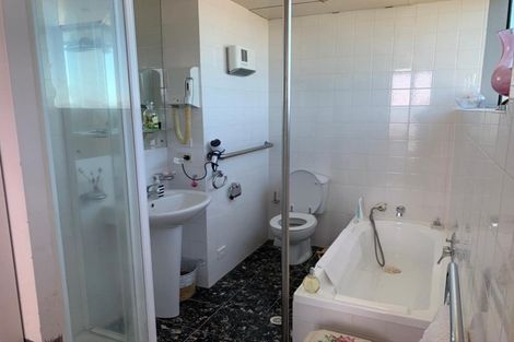 Photo of property in The Links, 378-382 Kapiti Road, Paraparaumu Beach, Paraparaumu, 5032